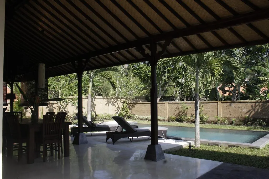 Rumah Dadong Ubud Willa