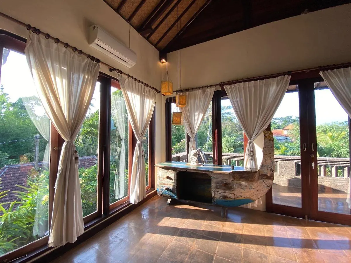 Rumah Dadong Ubud Willa