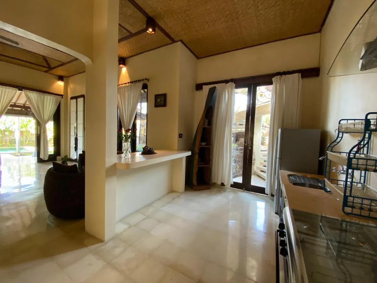 Rumah Dadong Ubud 0*,