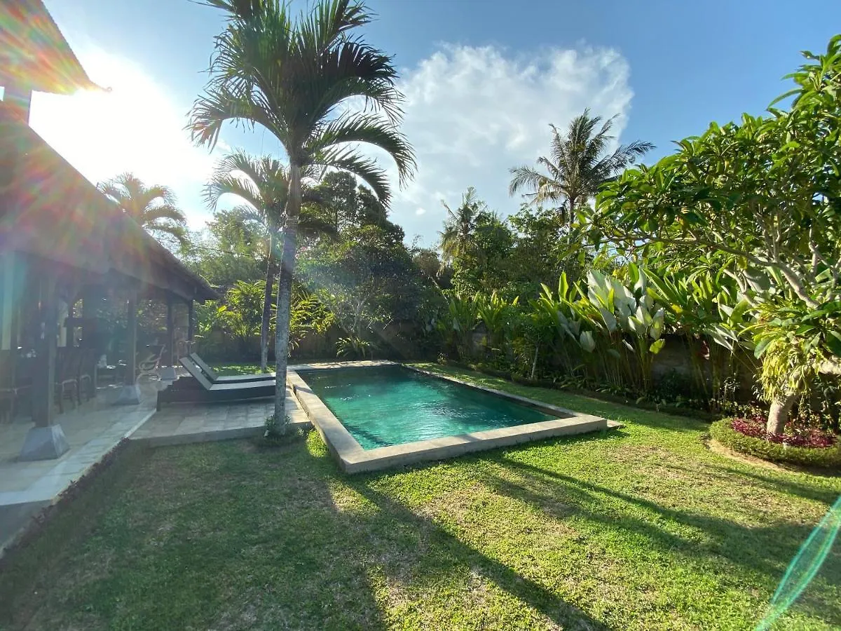 Rumah Dadong Ubud Vila
