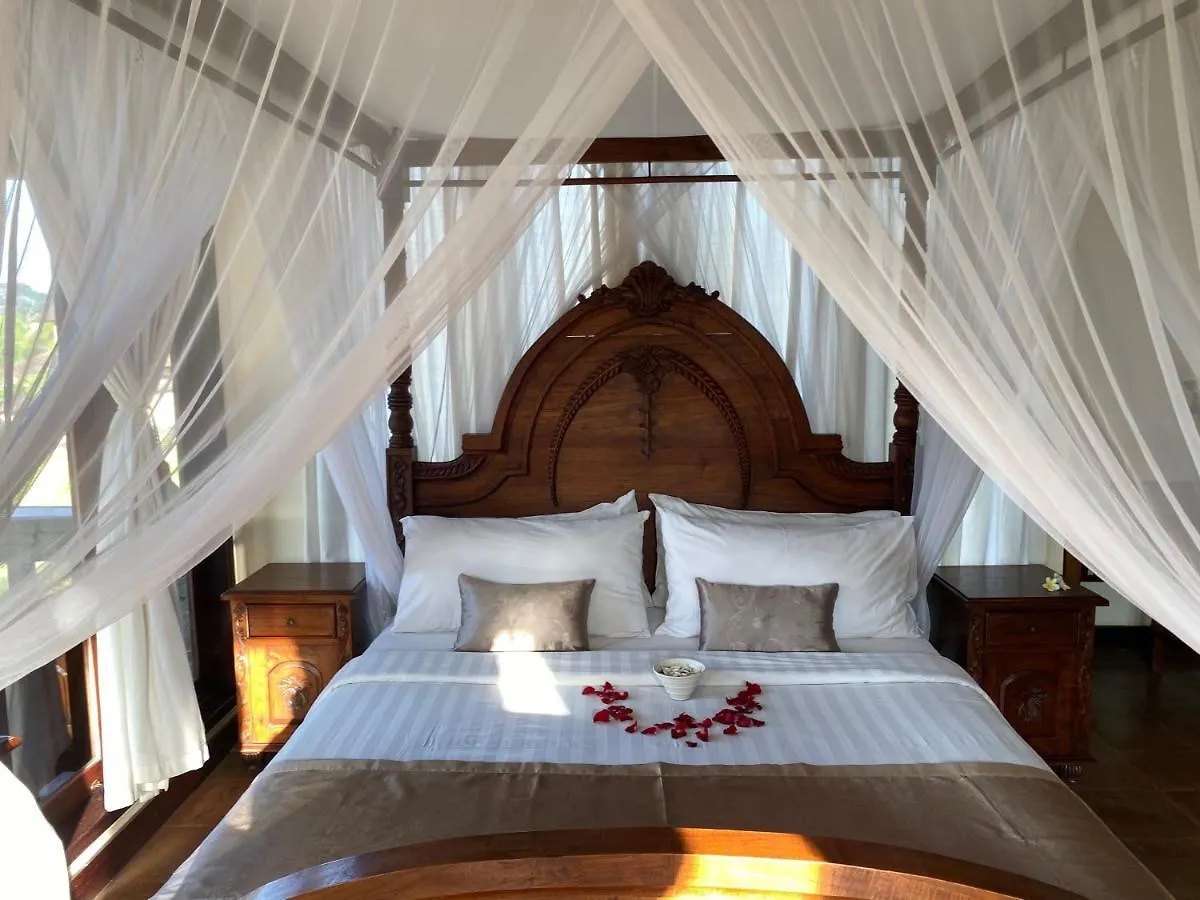 Rumah Dadong Ubud Vila